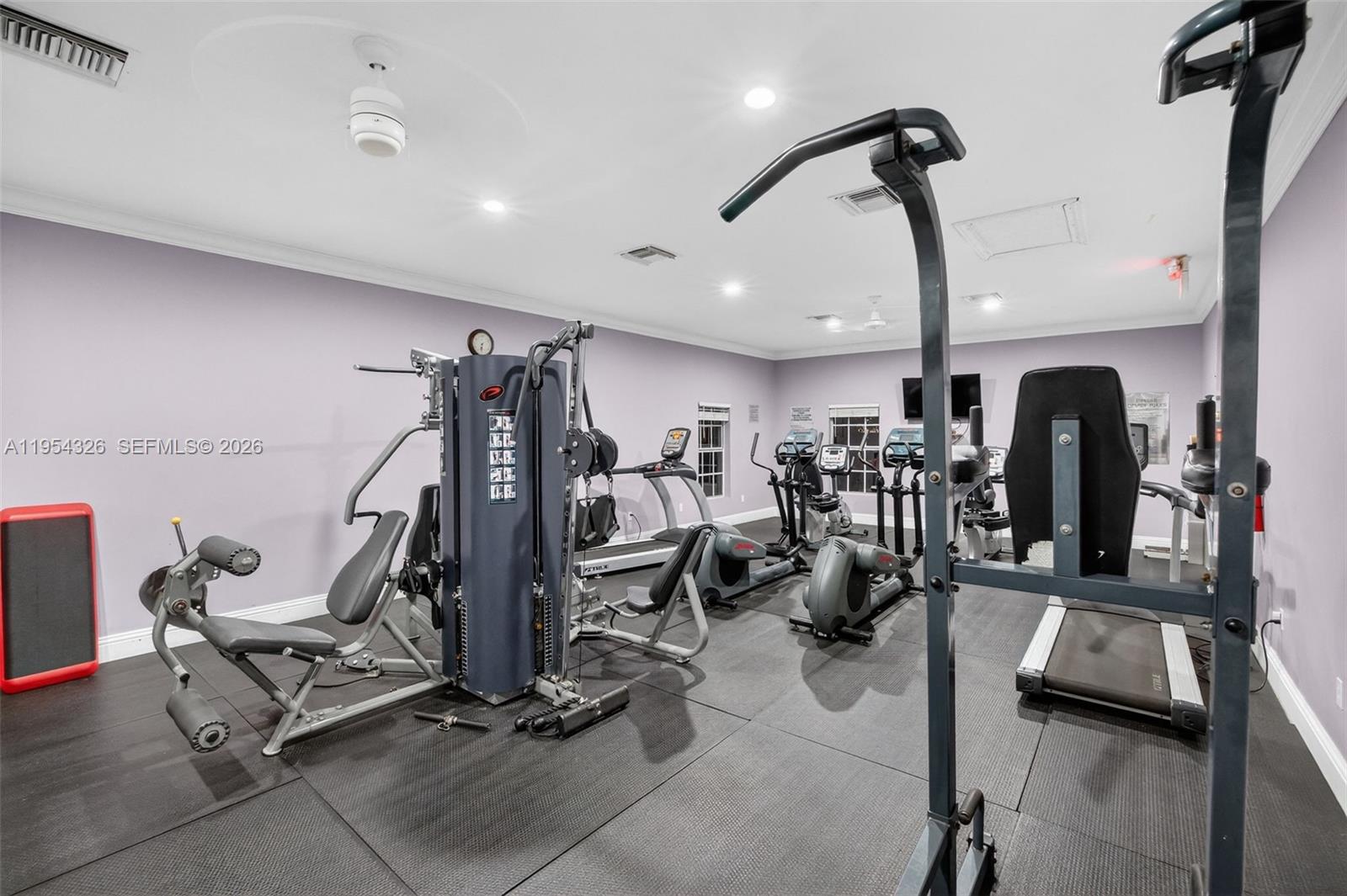 6471 Bay Club Dr #3, Fort Lauderdale FL 33308