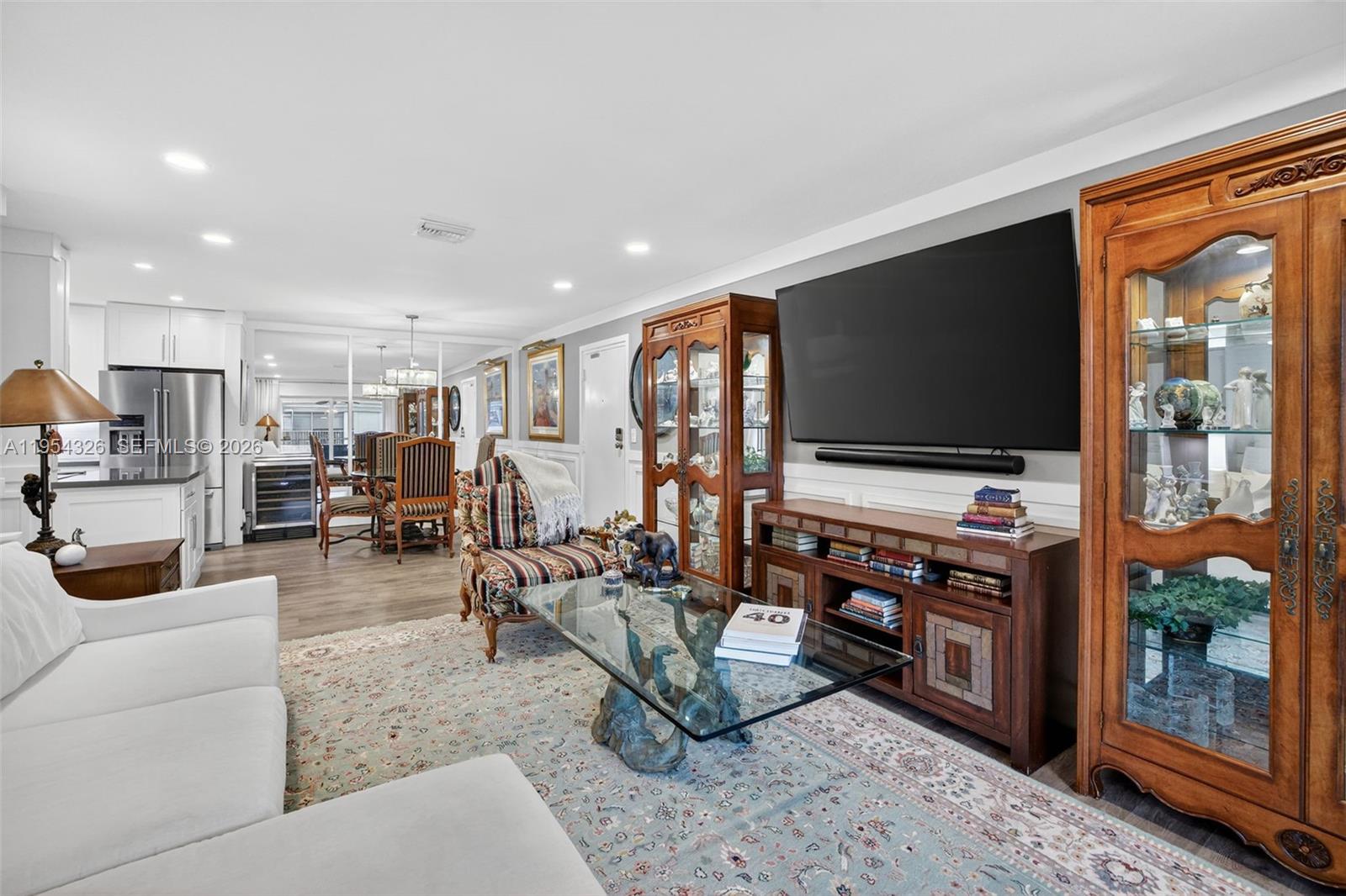 6471 Bay Club Dr #3, Fort Lauderdale FL 33308
