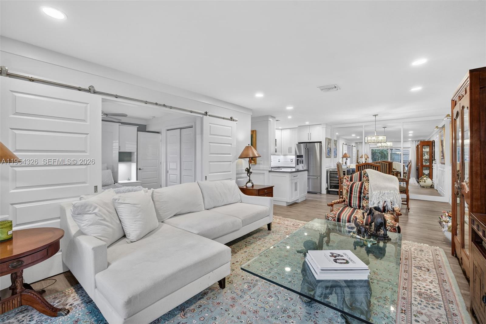 6471 Bay Club Dr #3, Fort Lauderdale FL 33308