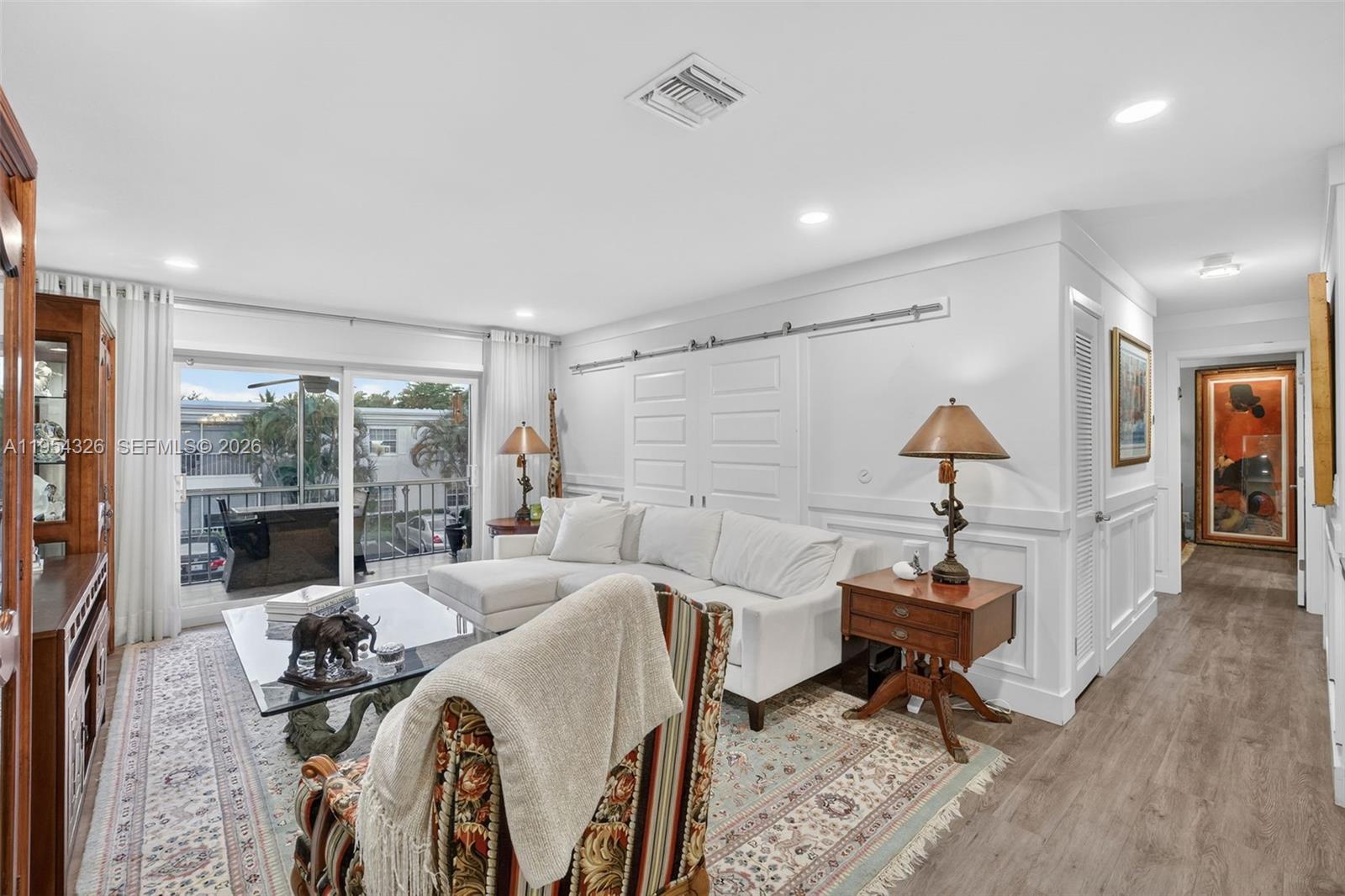 6471 Bay Club Dr #3, Fort Lauderdale FL 33308