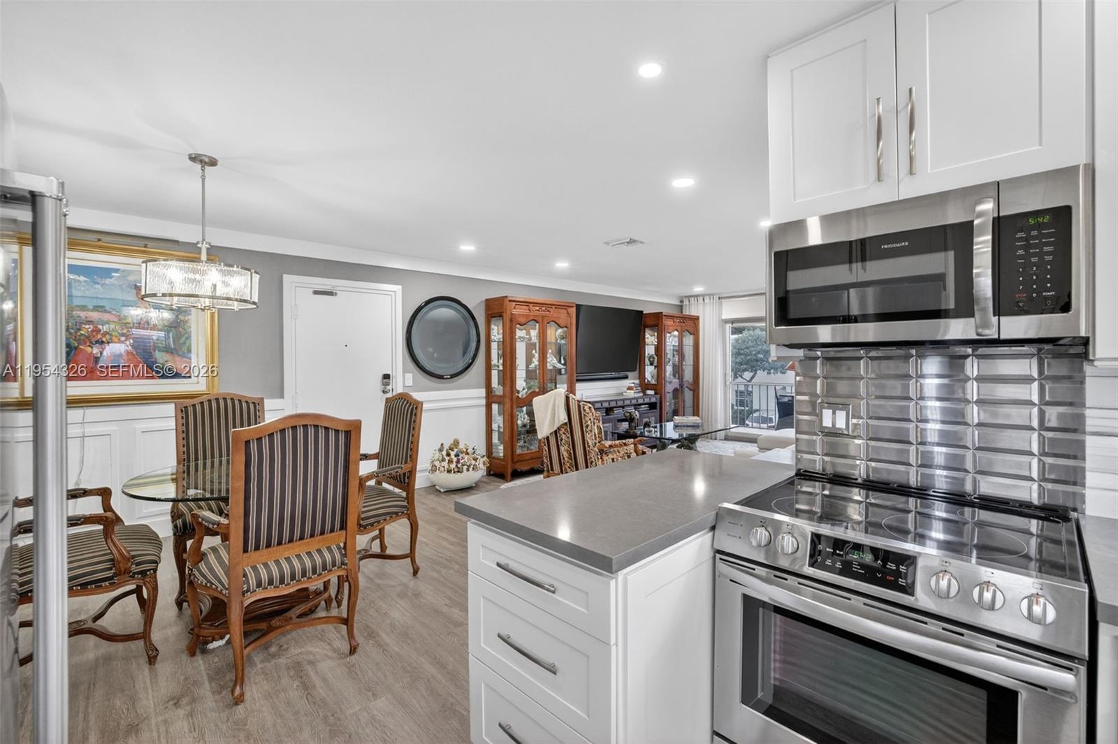 6471 Bay Club Dr #3, Fort Lauderdale FL 33308
