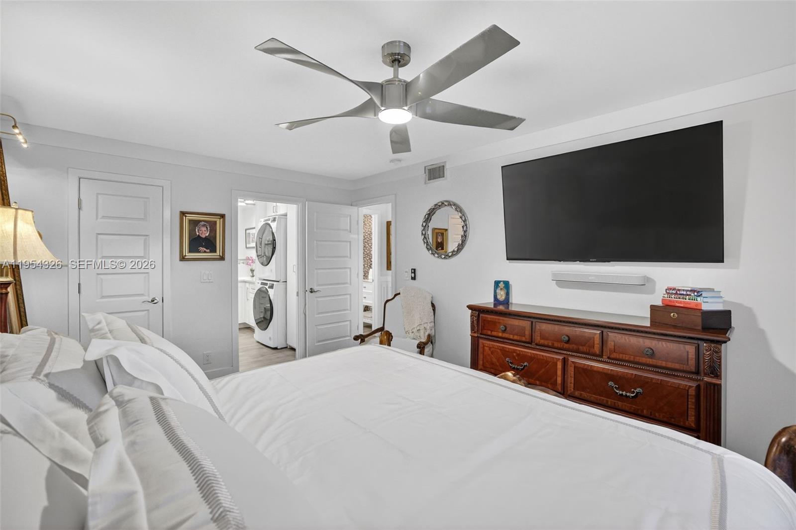 6471 Bay Club Dr #3, Fort Lauderdale FL 33308
