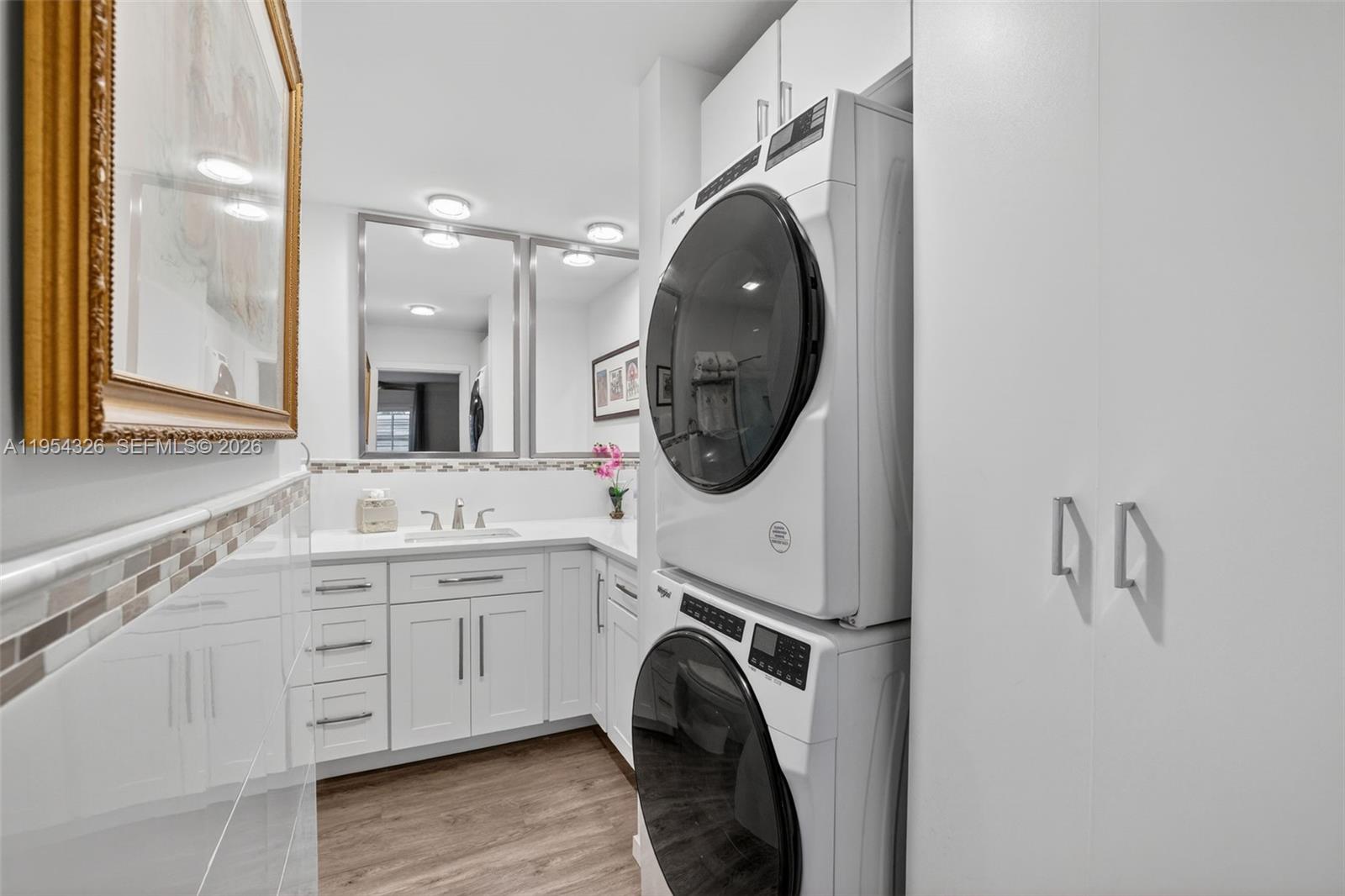 6471 Bay Club Dr #3, Fort Lauderdale FL 33308