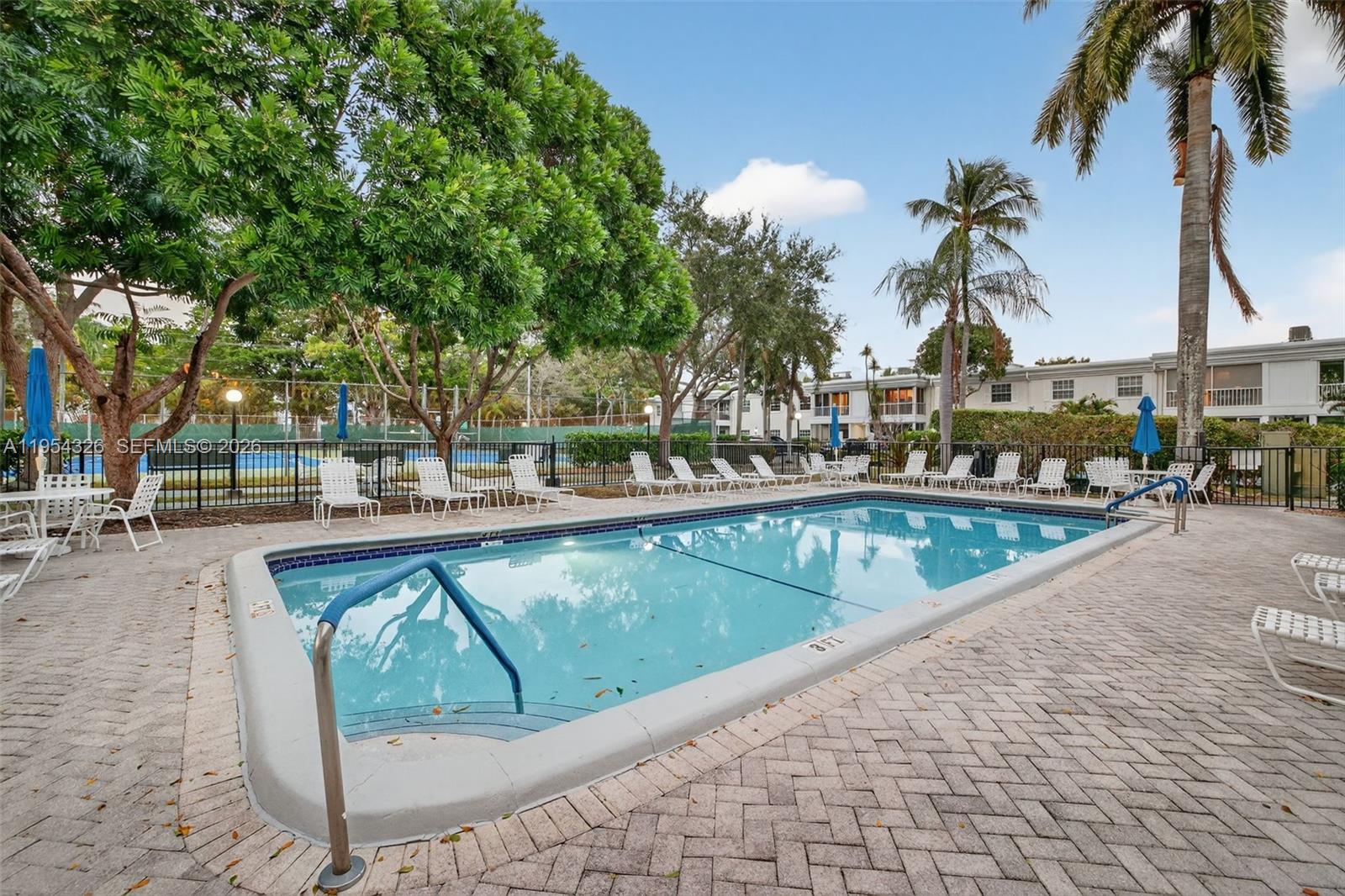 6471 Bay Club Dr #3, Fort Lauderdale FL 33308
