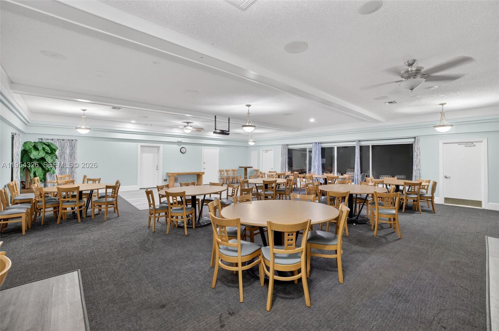 6471 Bay Club Dr #3, Fort Lauderdale FL 33308