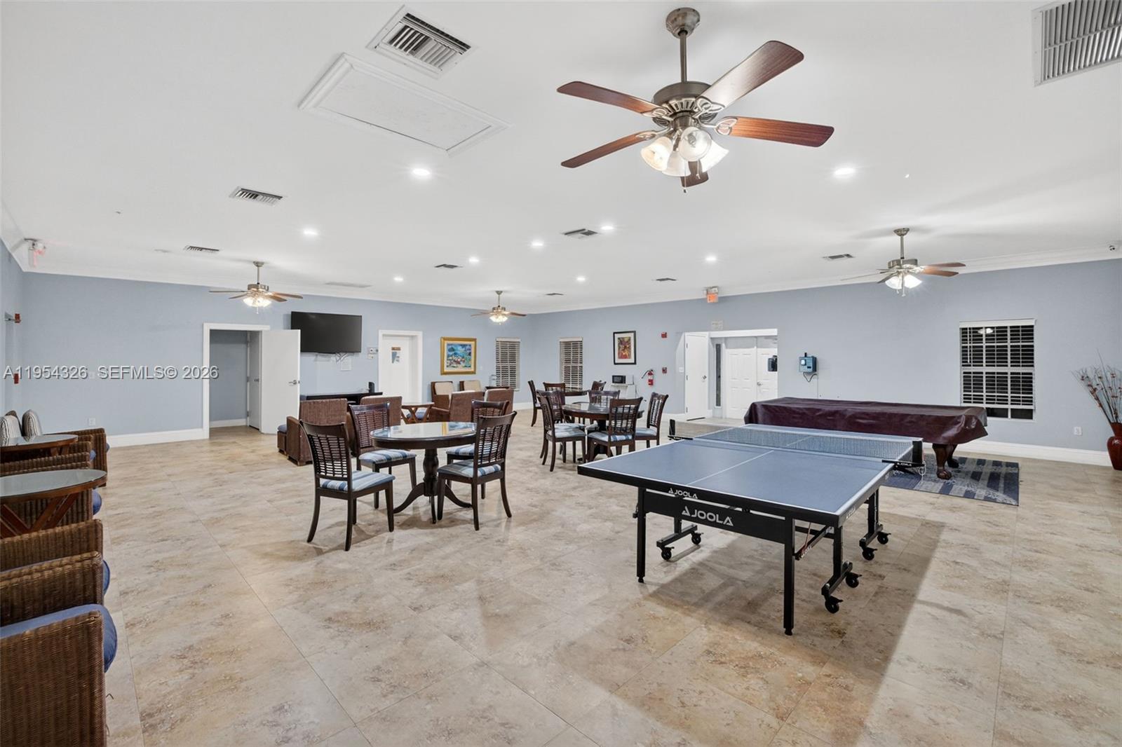 6471 Bay Club Dr #3, Fort Lauderdale FL 33308