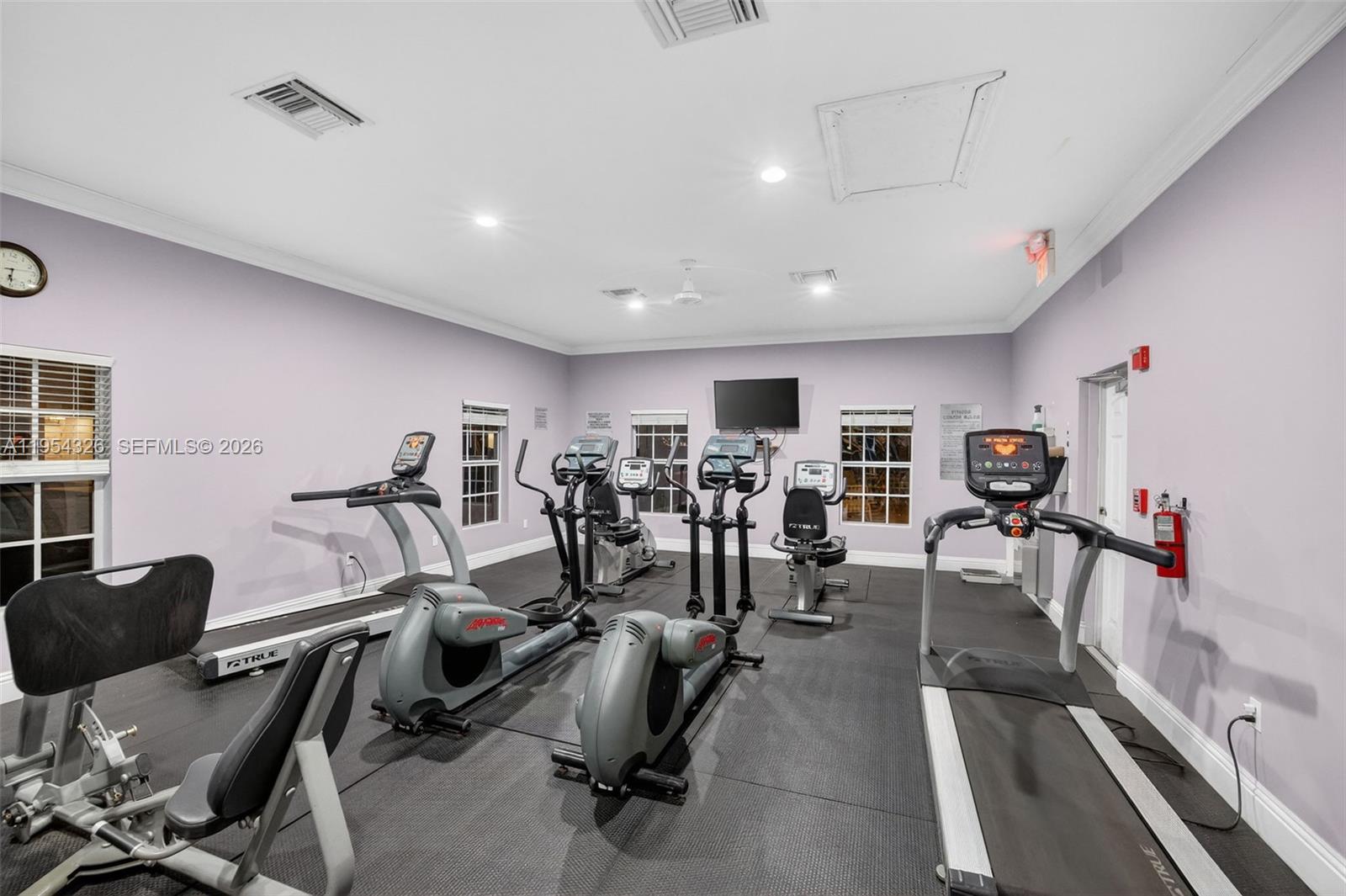 6471 Bay Club Dr #3, Fort Lauderdale FL 33308