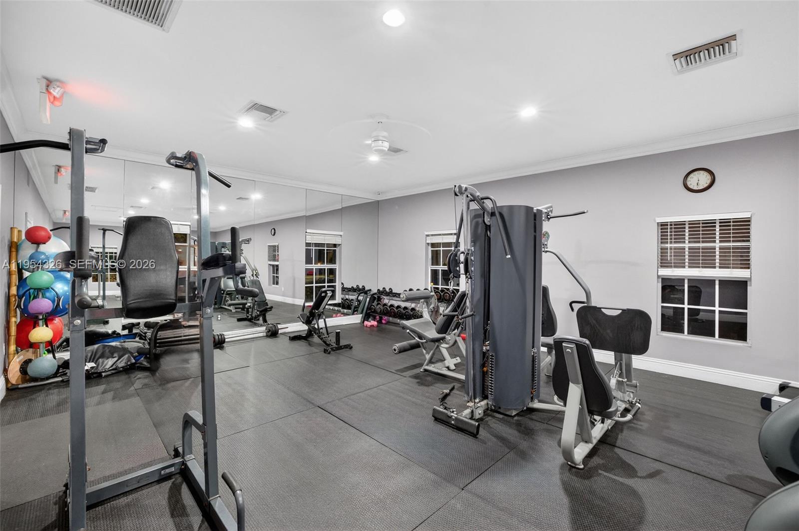 6471 Bay Club Dr #3, Fort Lauderdale FL 33308
