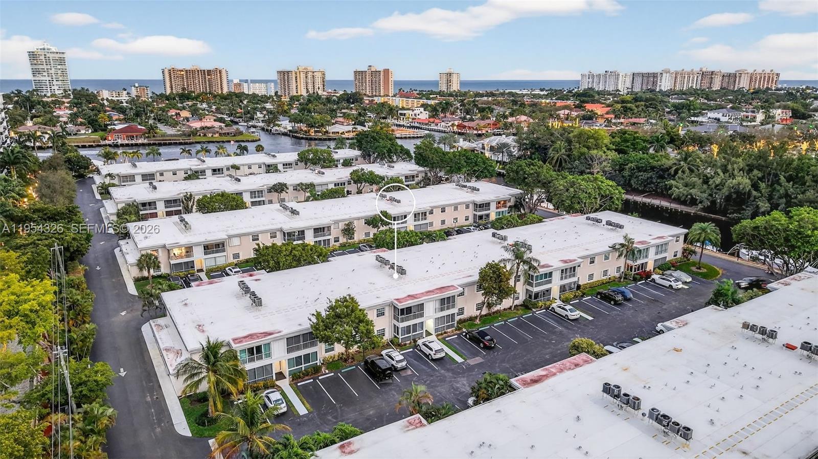 6471 Bay Club Dr #3, Fort Lauderdale FL 33308