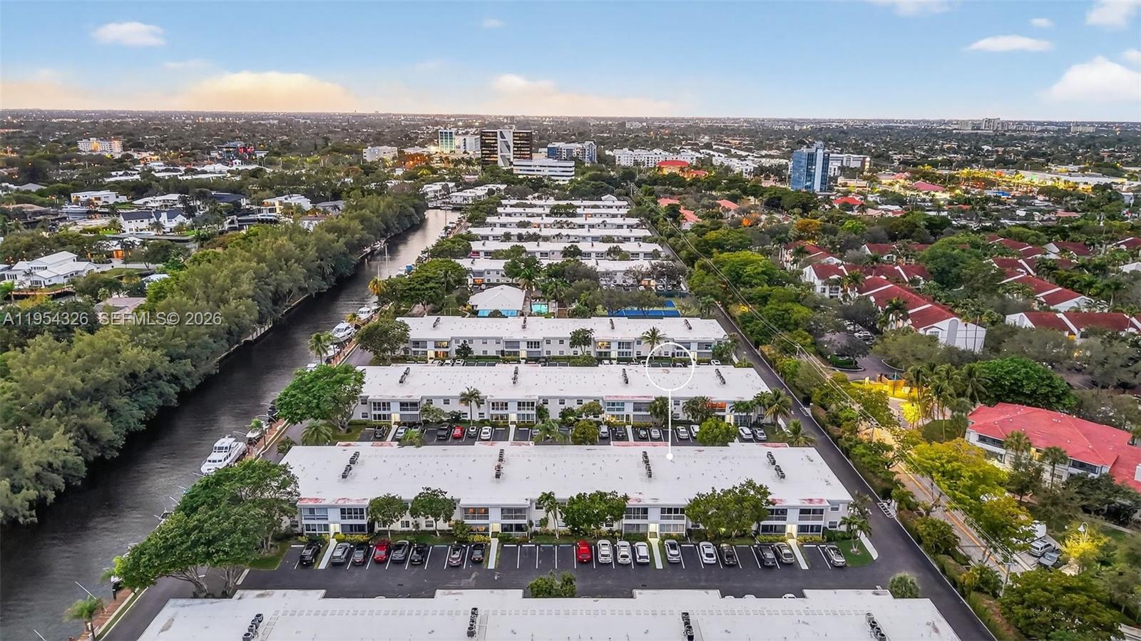 6471 Bay Club Dr #3, Fort Lauderdale FL 33308