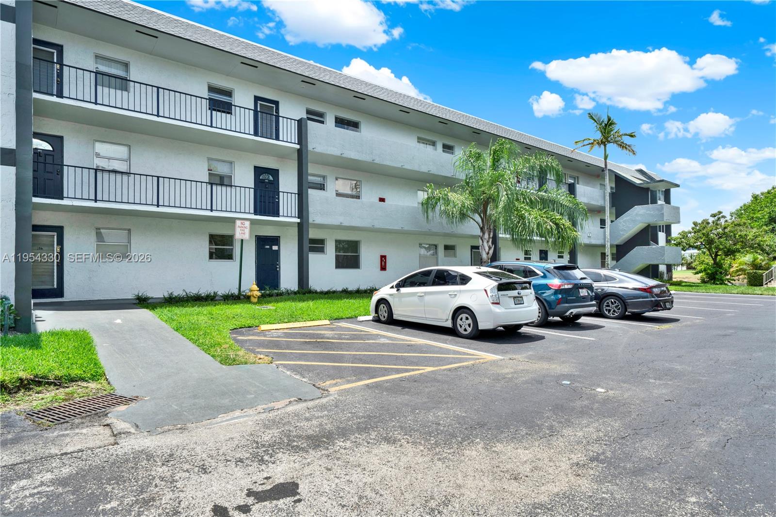 8320 Sands Point Blvd #M107, Tamarac FL 33321
