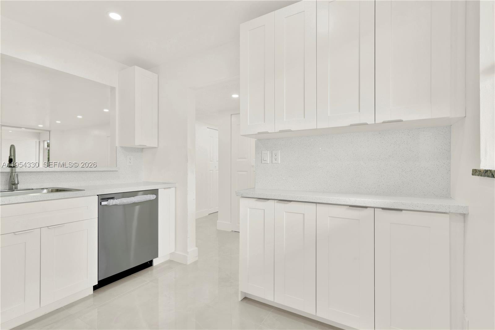 8320 Sands Point Blvd #M107, Tamarac FL 33321