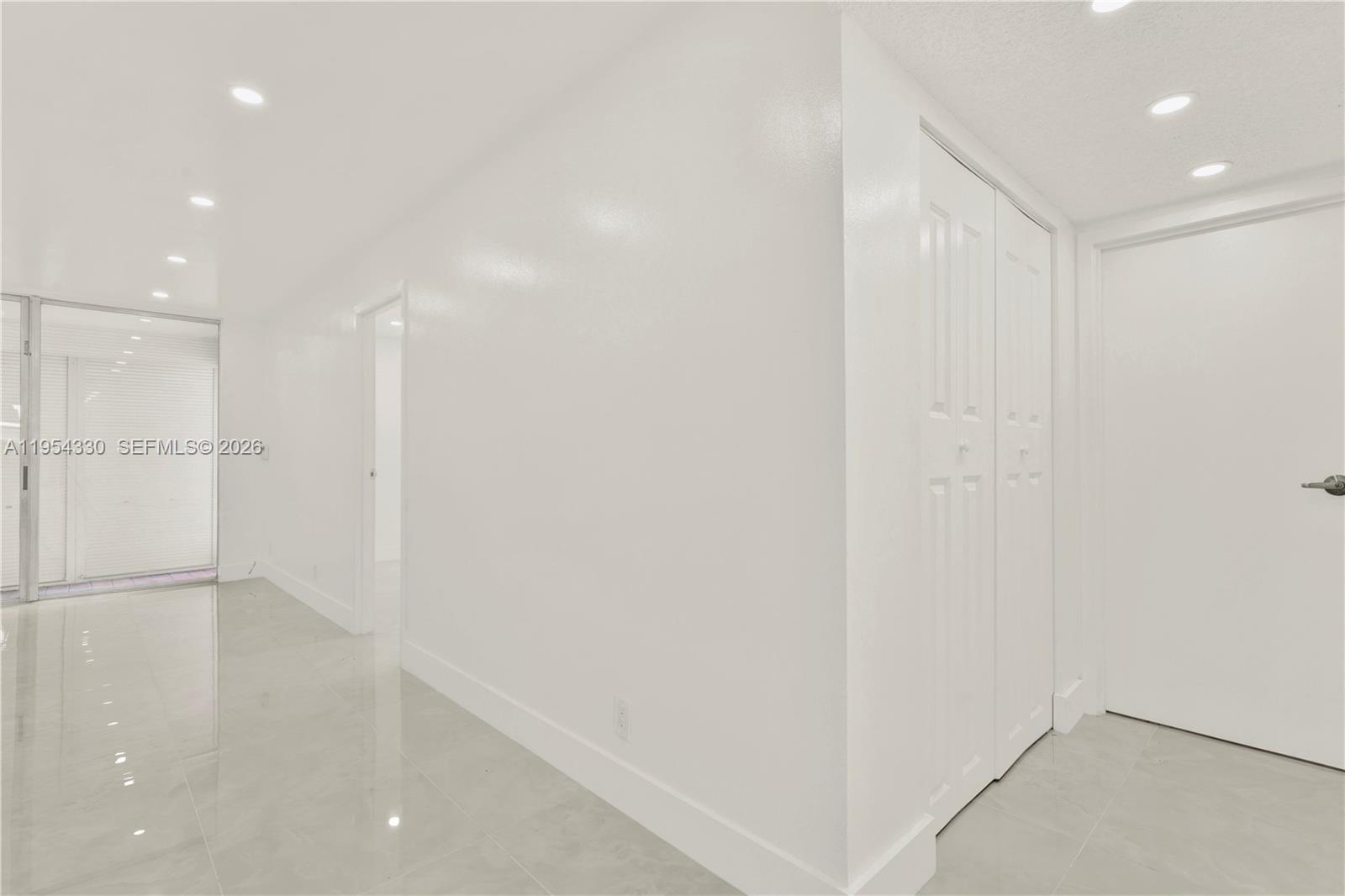 8320 Sands Point Blvd #M107, Tamarac FL 33321