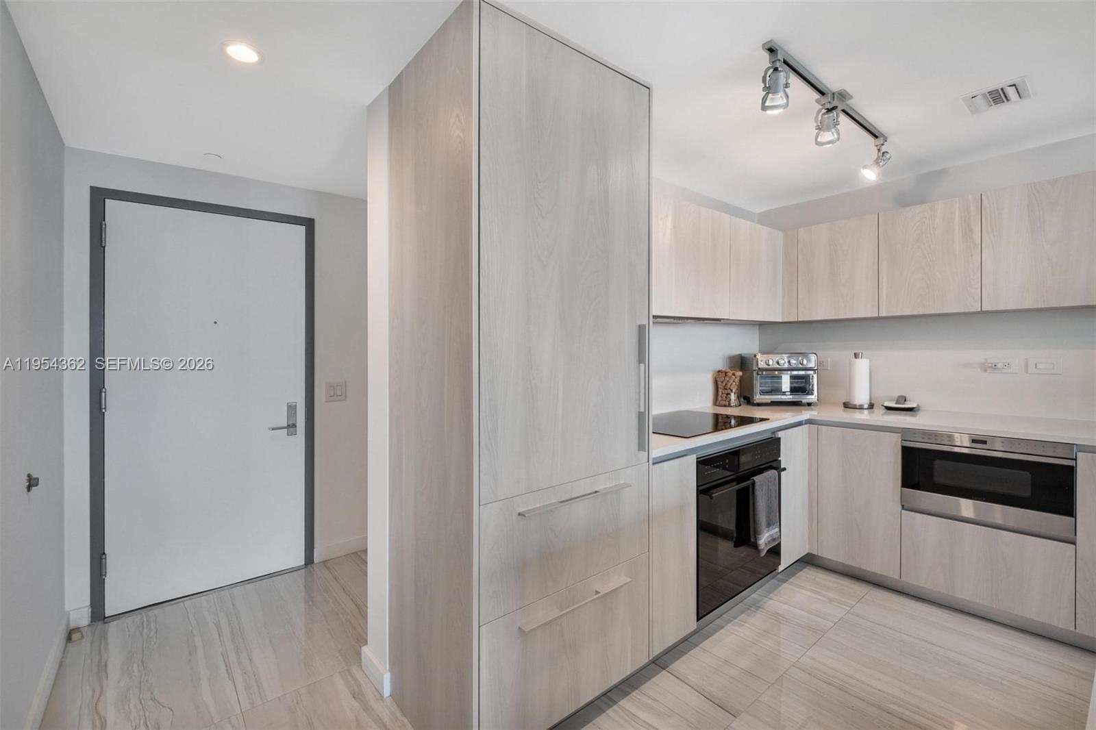 3131 NE 7th Ave #3605, Miami FL 33137