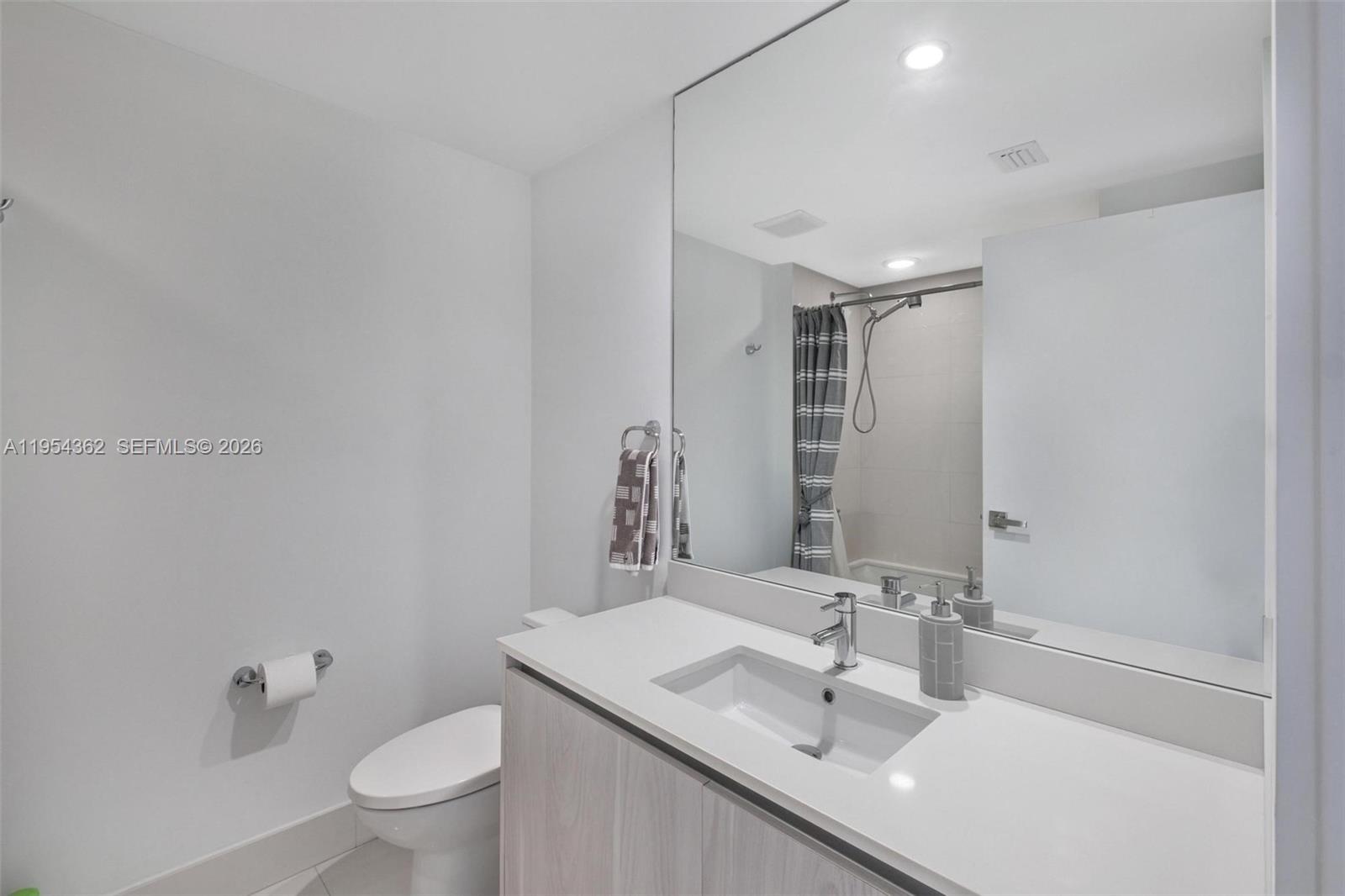 3131 NE 7th Ave #3605, Miami FL 33137