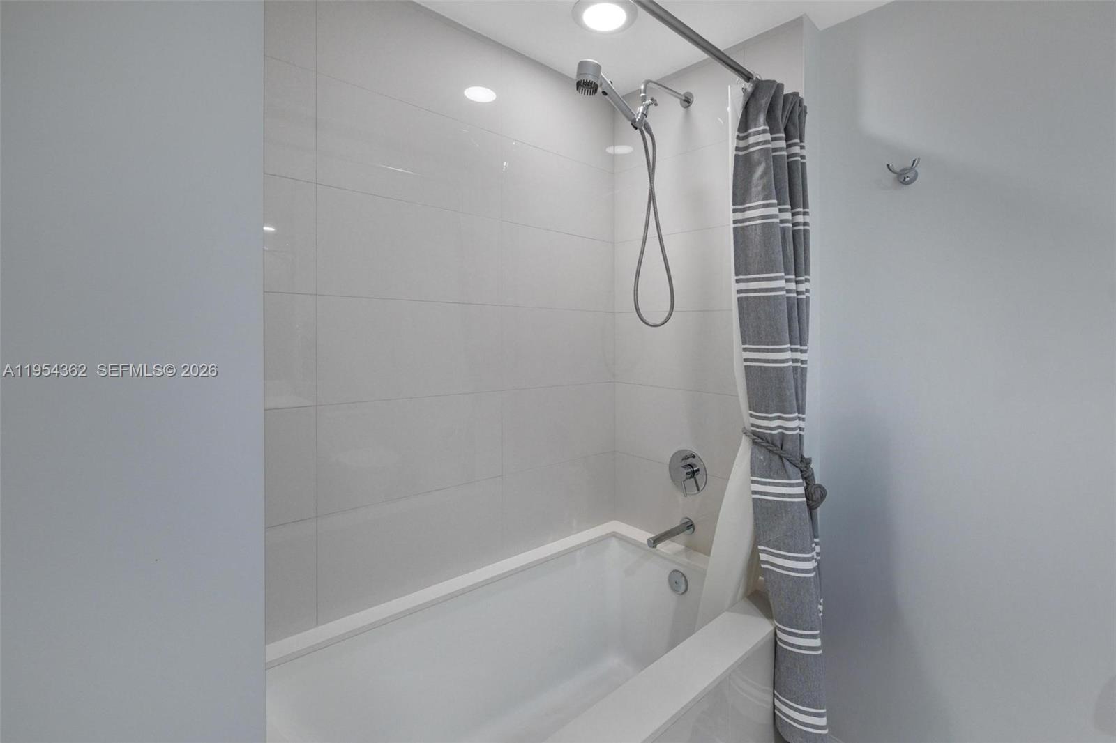 3131 NE 7th Ave #3605, Miami FL 33137