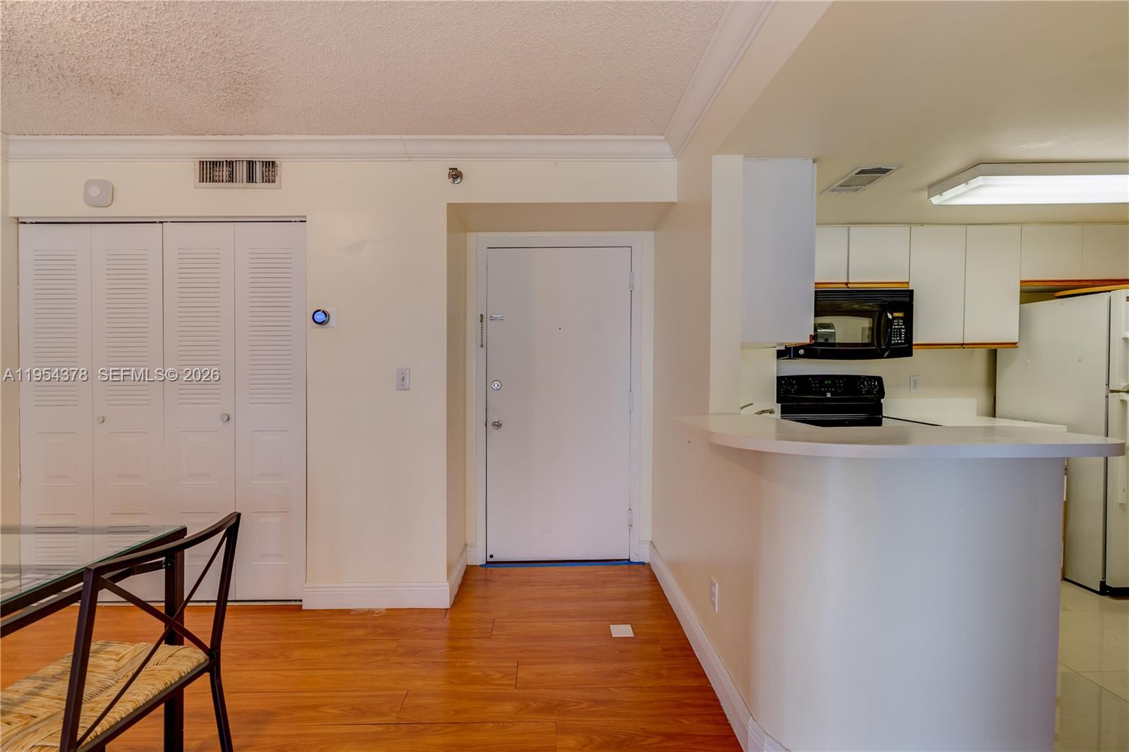 770 CLAUGHTON ISLAND DR #811, Miami FL 33131