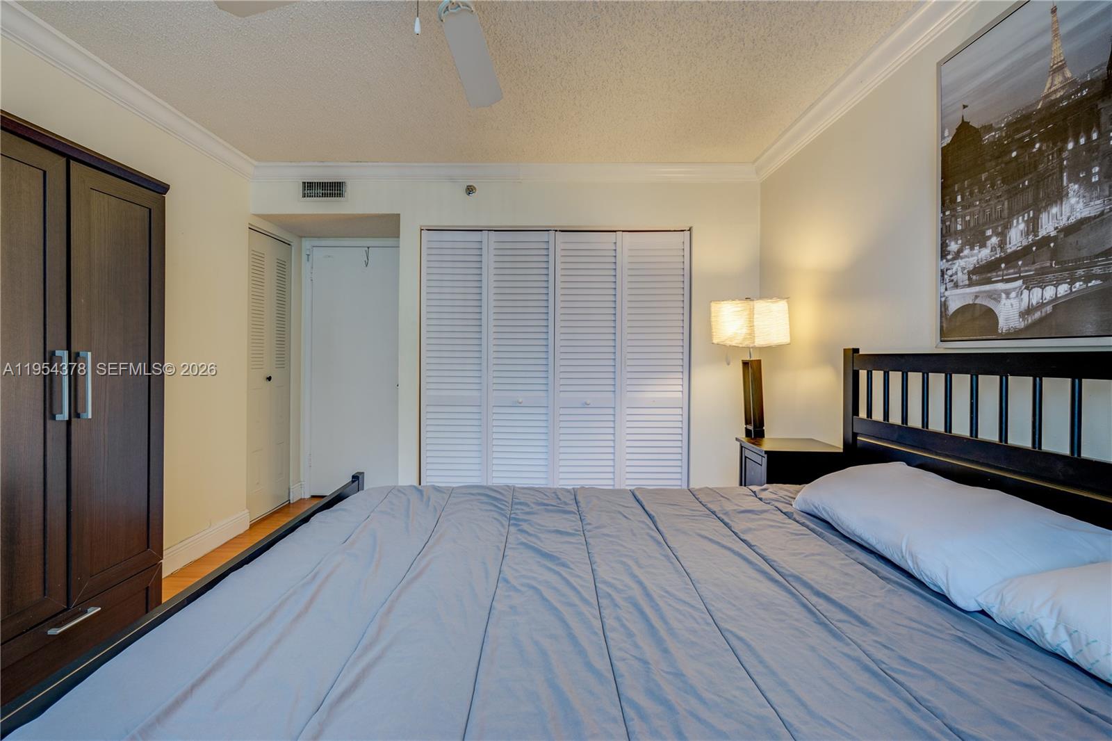 770 CLAUGHTON ISLAND DR #811, Miami FL 33131