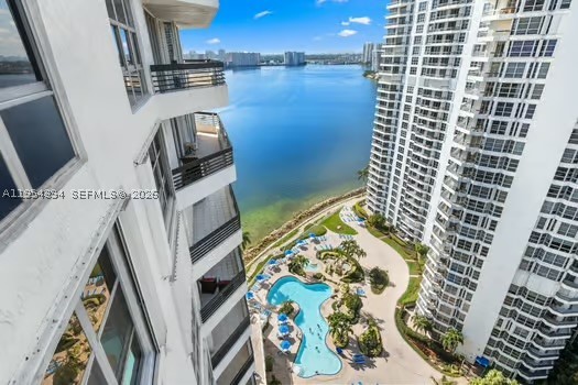 19195 NE 36th Ct #2302, Aventura FL 33180