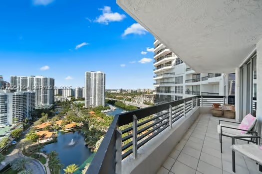 19195 NE 36th Ct #2302, Aventura FL 33180
