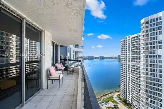 19195 NE 36th Ct #2302, Aventura FL 33180