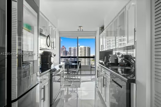 19195 NE 36th Ct #2302, Aventura FL 33180