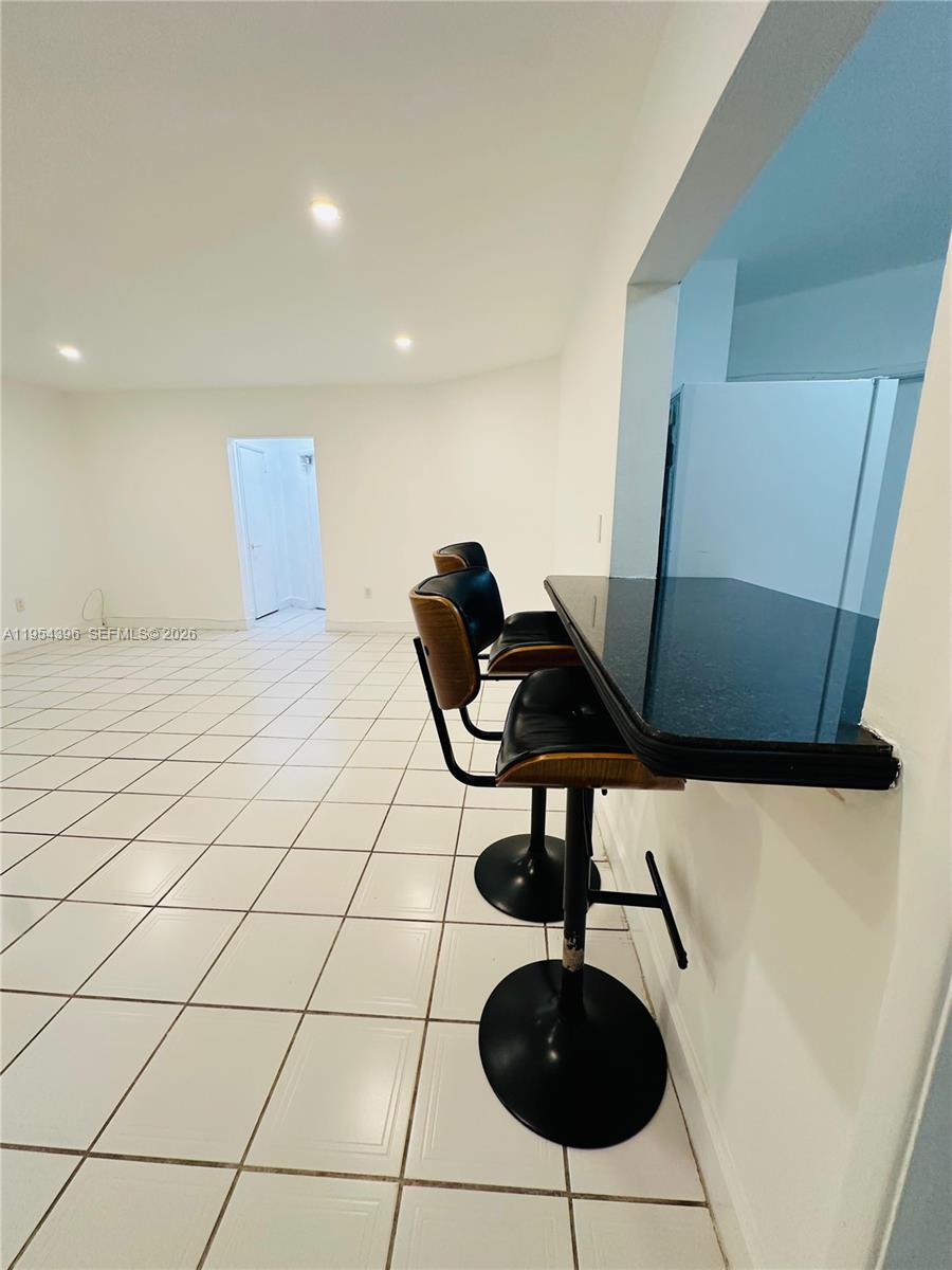 50 Park Dr #3, Bal Harbour FL 33154