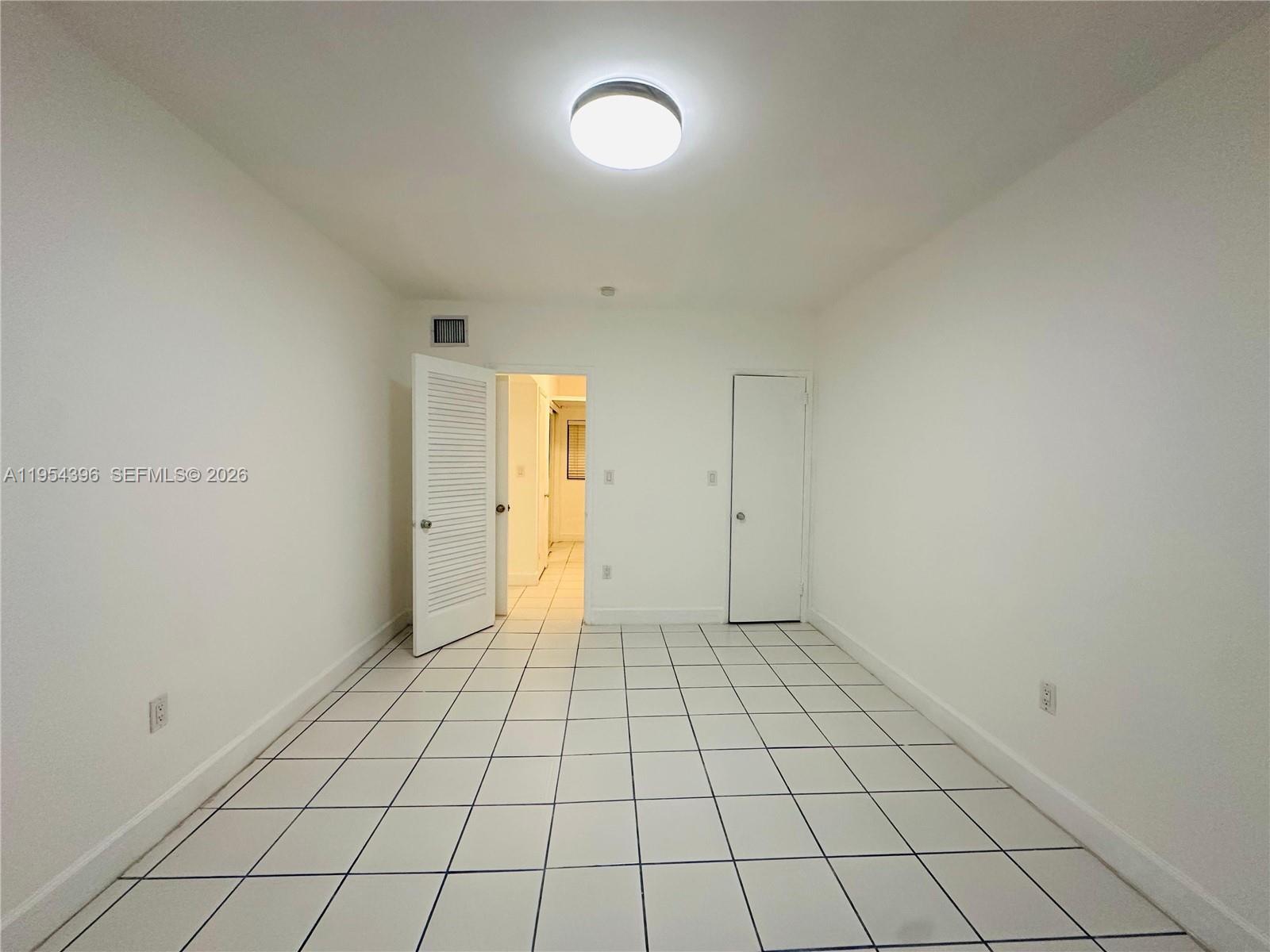 50 Park Dr #3, Bal Harbour FL 33154