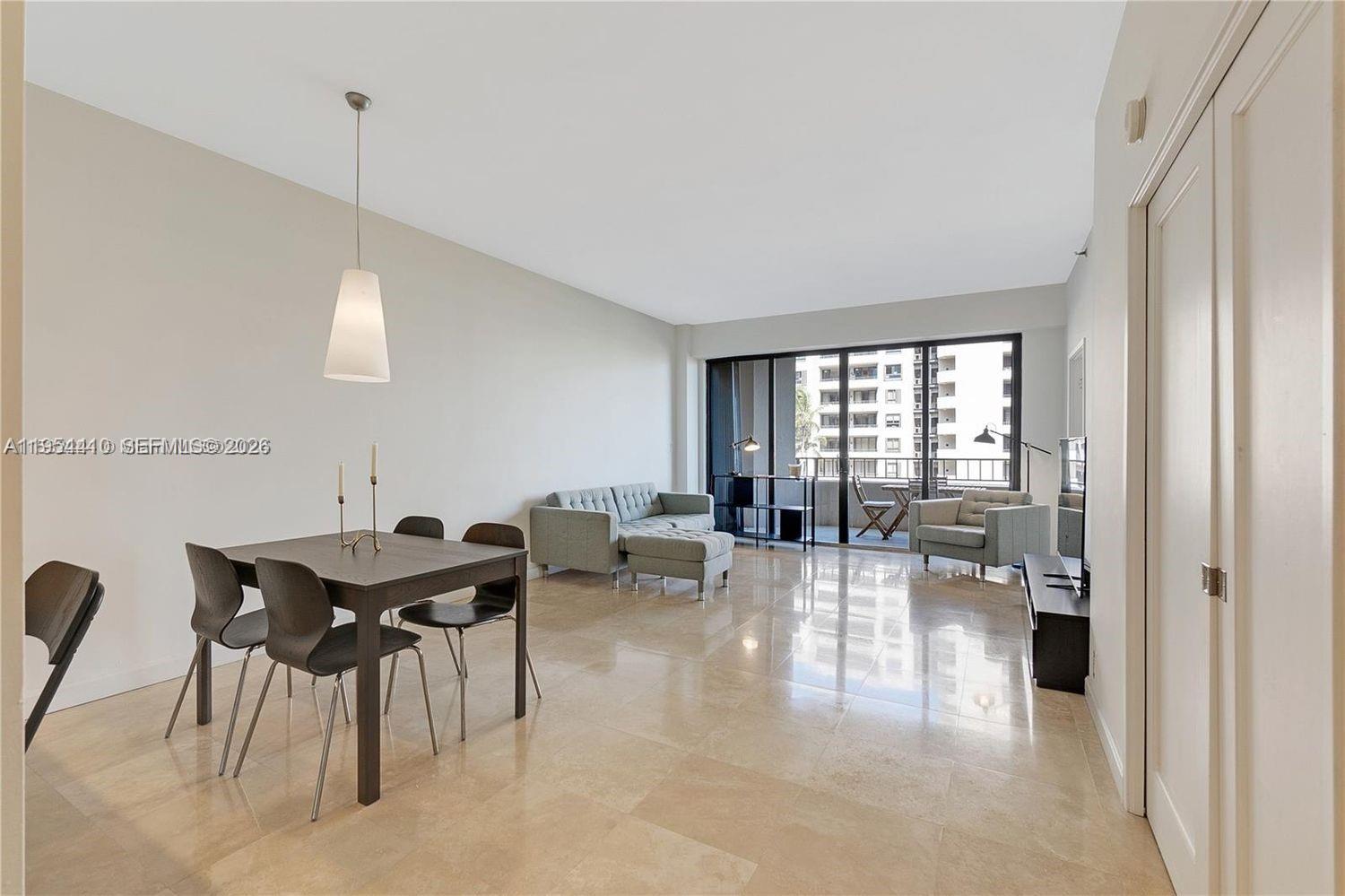 201 Crandon Blvd #432, Key Biscayne FL 33149