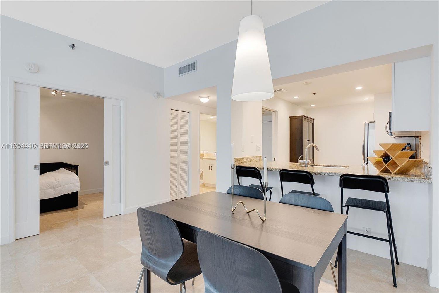 201 Crandon Blvd #432, Key Biscayne FL 33149