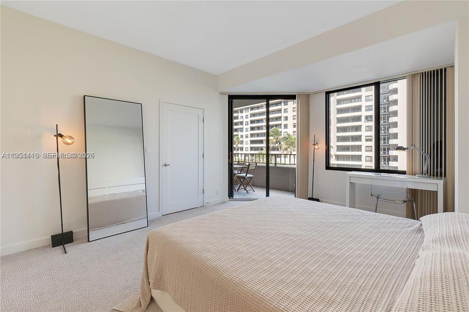 201 Crandon Blvd #432, Key Biscayne FL 33149