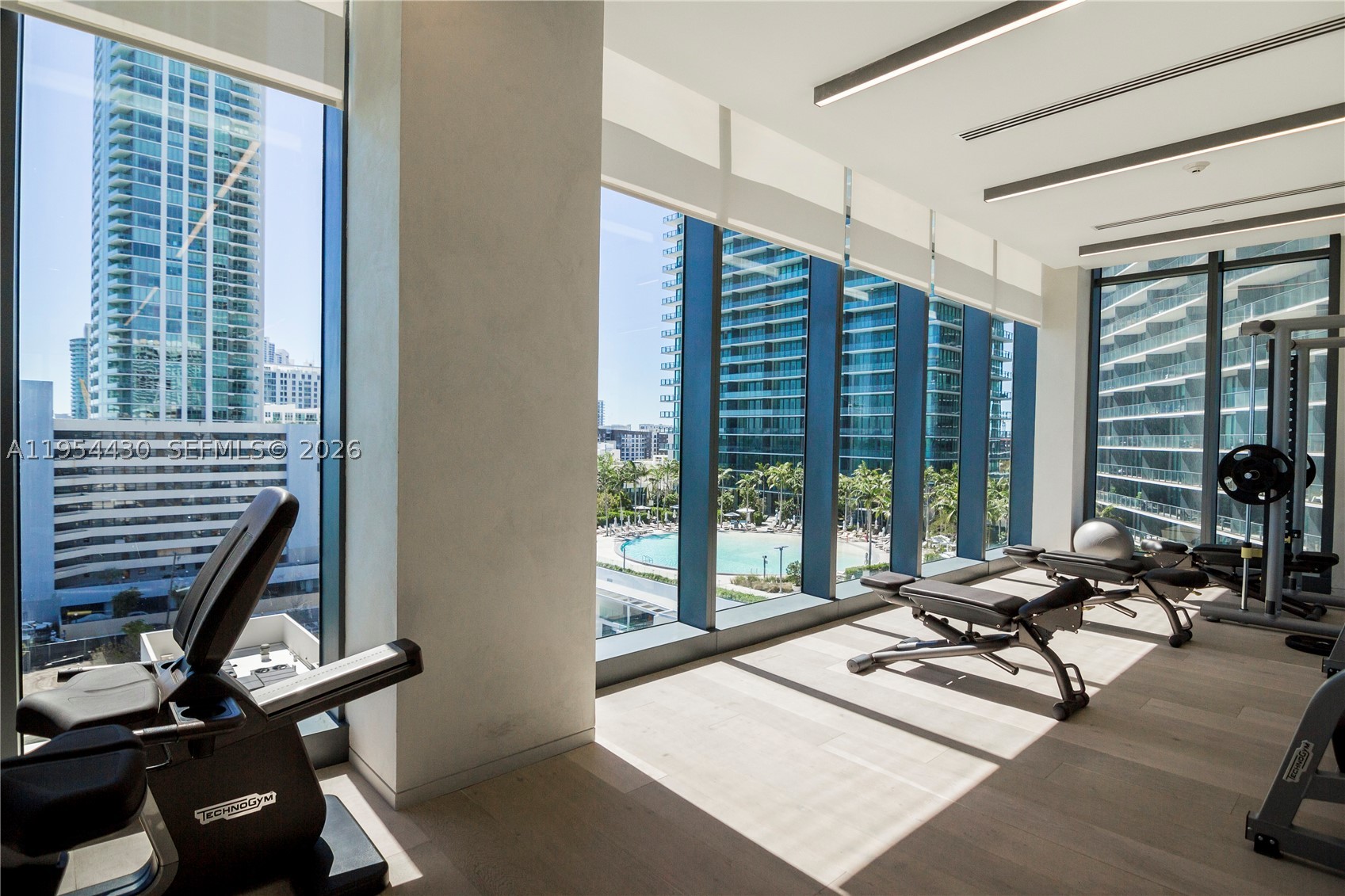 3131 NE 7th Ave #UPH5303, Miami FL 33137