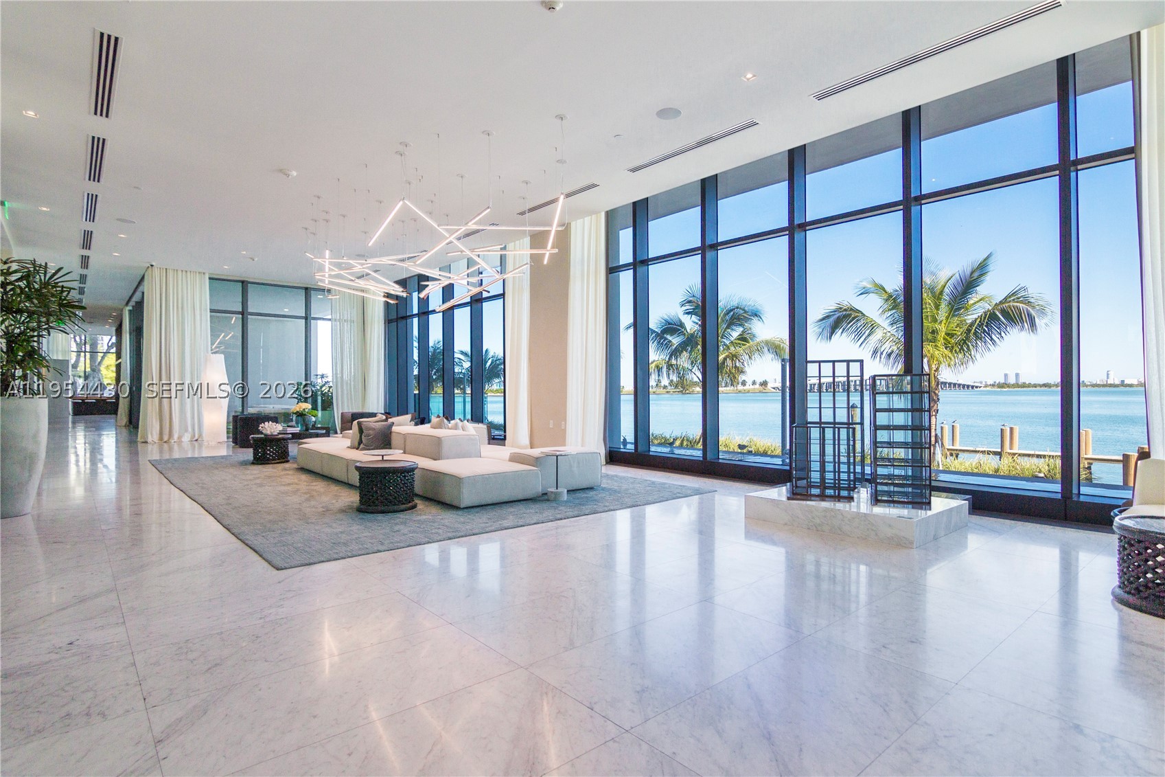 3131 NE 7th Ave #UPH5303, Miami FL 33137