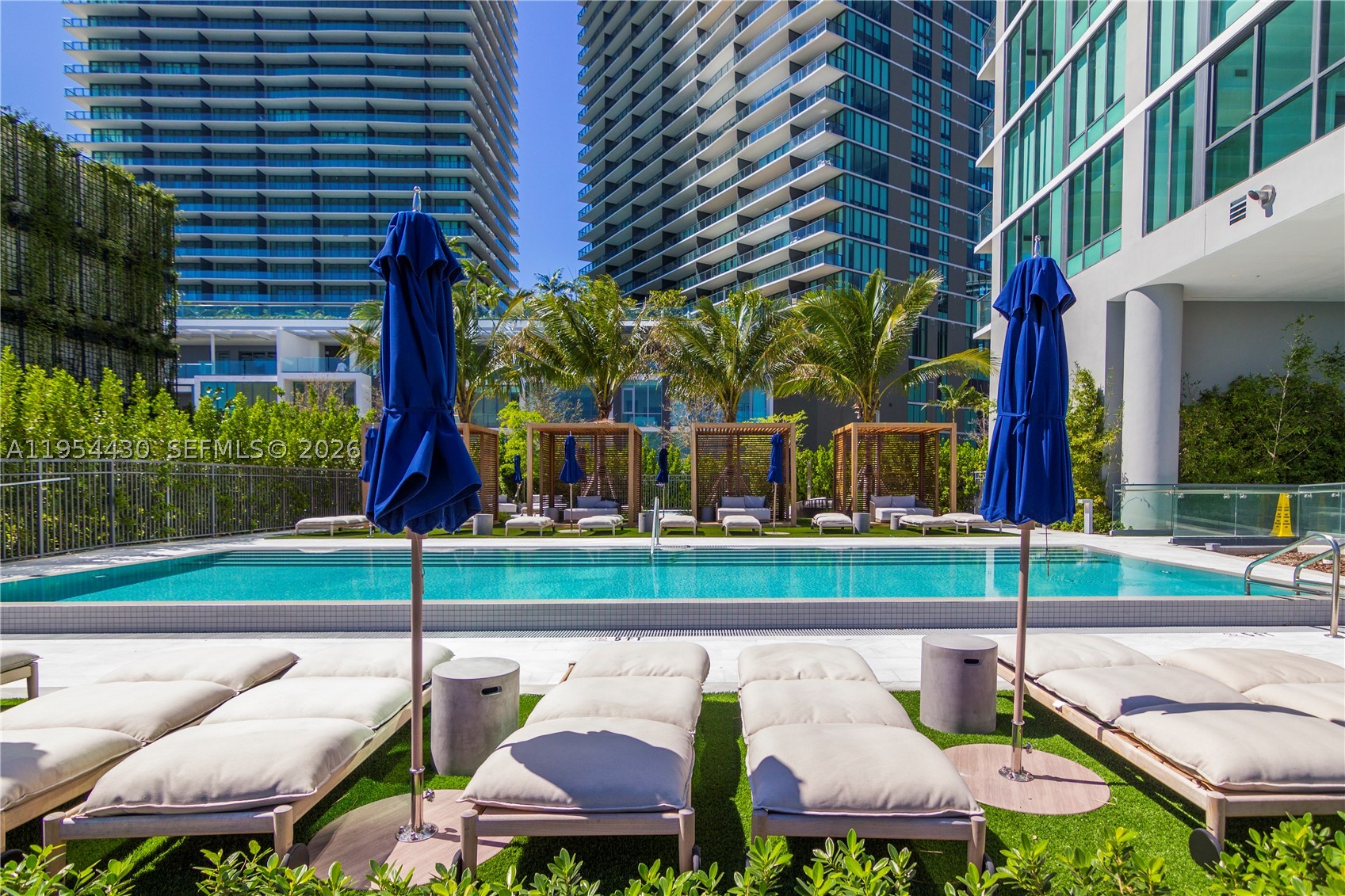 3131 NE 7th Ave #UPH5303, Miami FL 33137