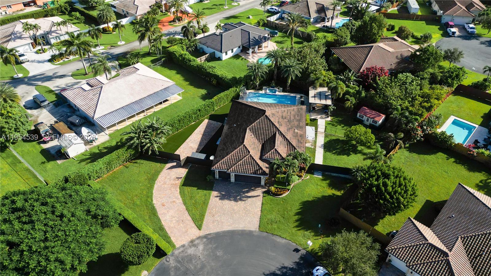 2133 NW 14th Pl, Homestead FL 33030