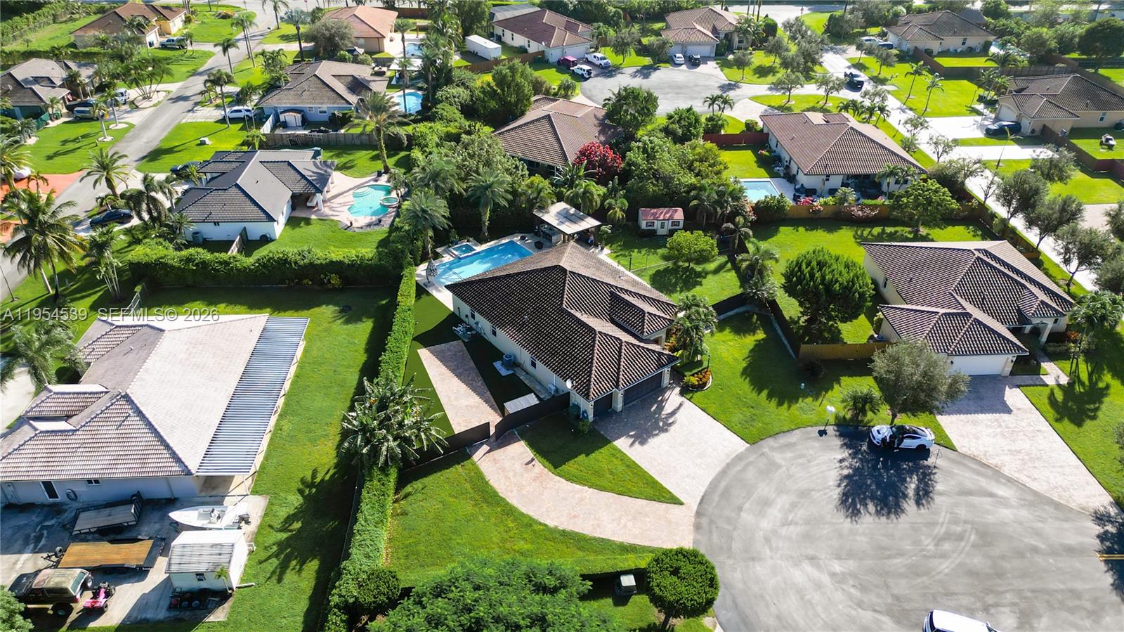 2133 NW 14th Pl, Homestead FL 33030