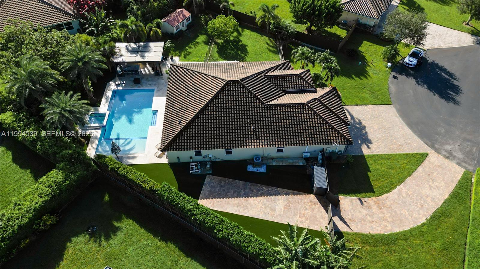 2133 NW 14th Pl, Homestead FL 33030
