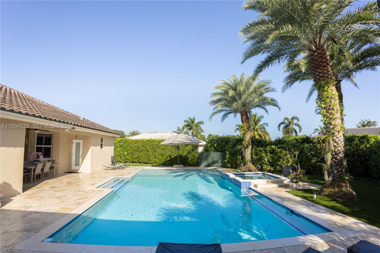2133 NW 14th Pl, Homestead FL 33030