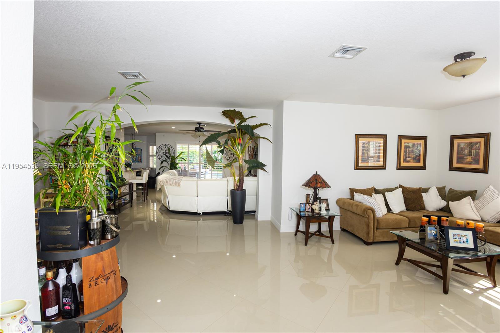 2133 NW 14th Pl, Homestead FL 33030