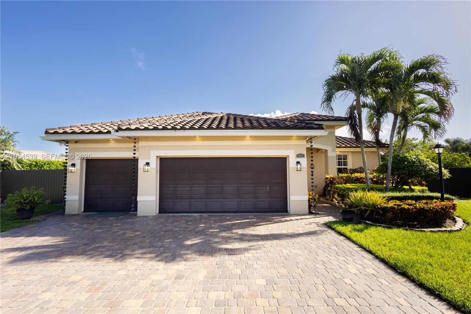 2133 NW 14th Pl, Homestead FL 33030