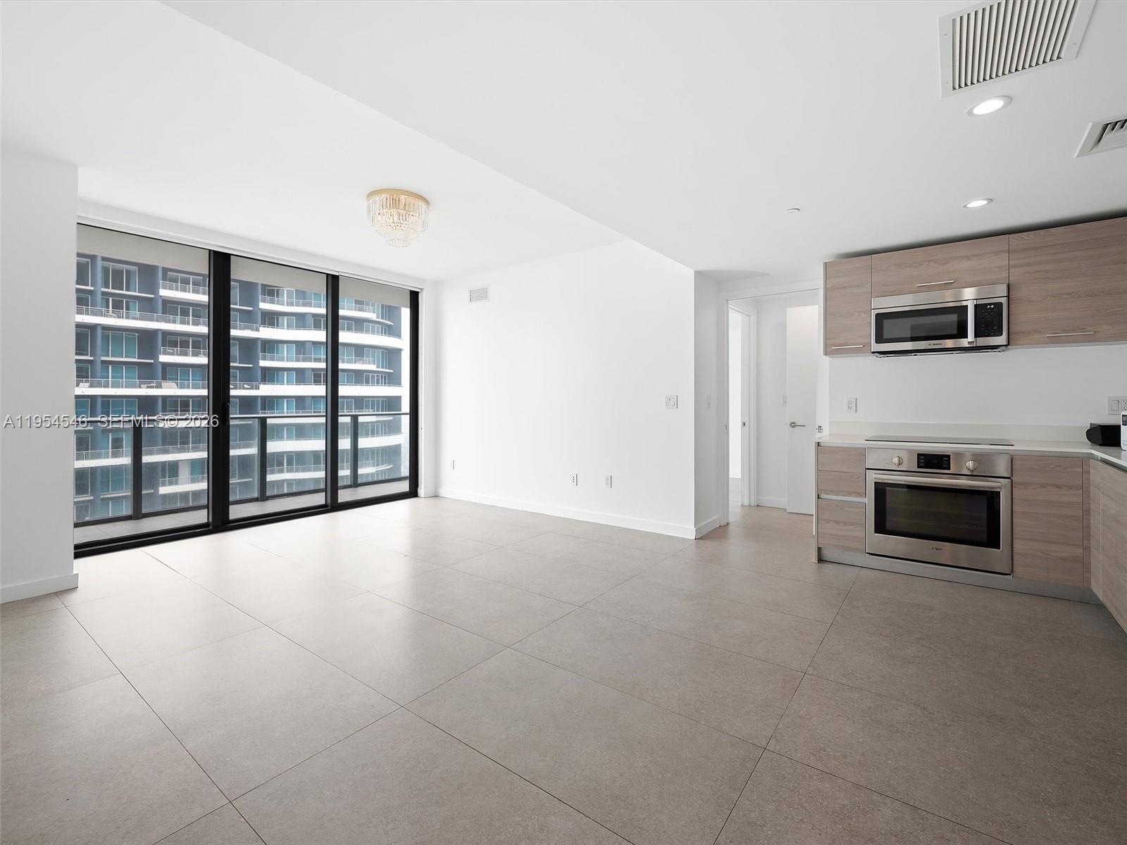 1300 S Miami Ave #4707, Miami FL 33130