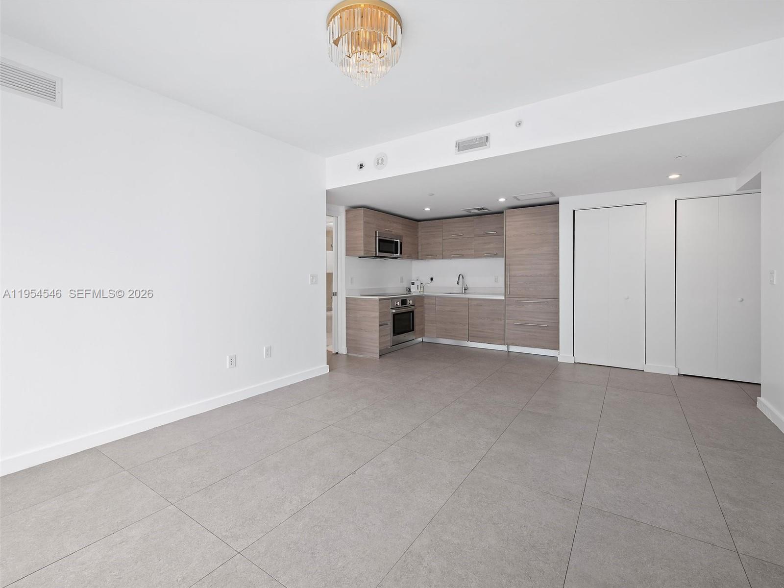 1300 S Miami Ave #4707, Miami FL 33130
