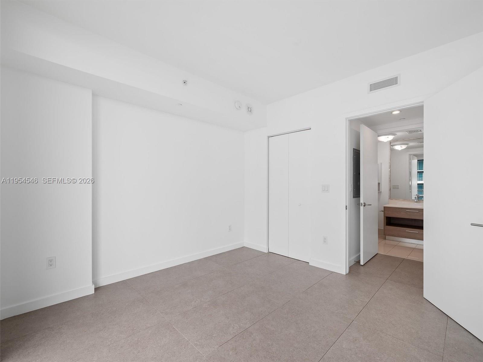 1300 S Miami Ave #4707, Miami FL 33130