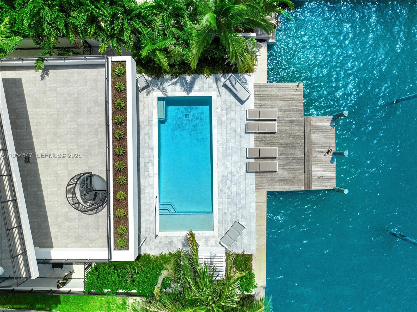 1930 Bay Dr Second Level Un #1, Miami Beach FL 33141