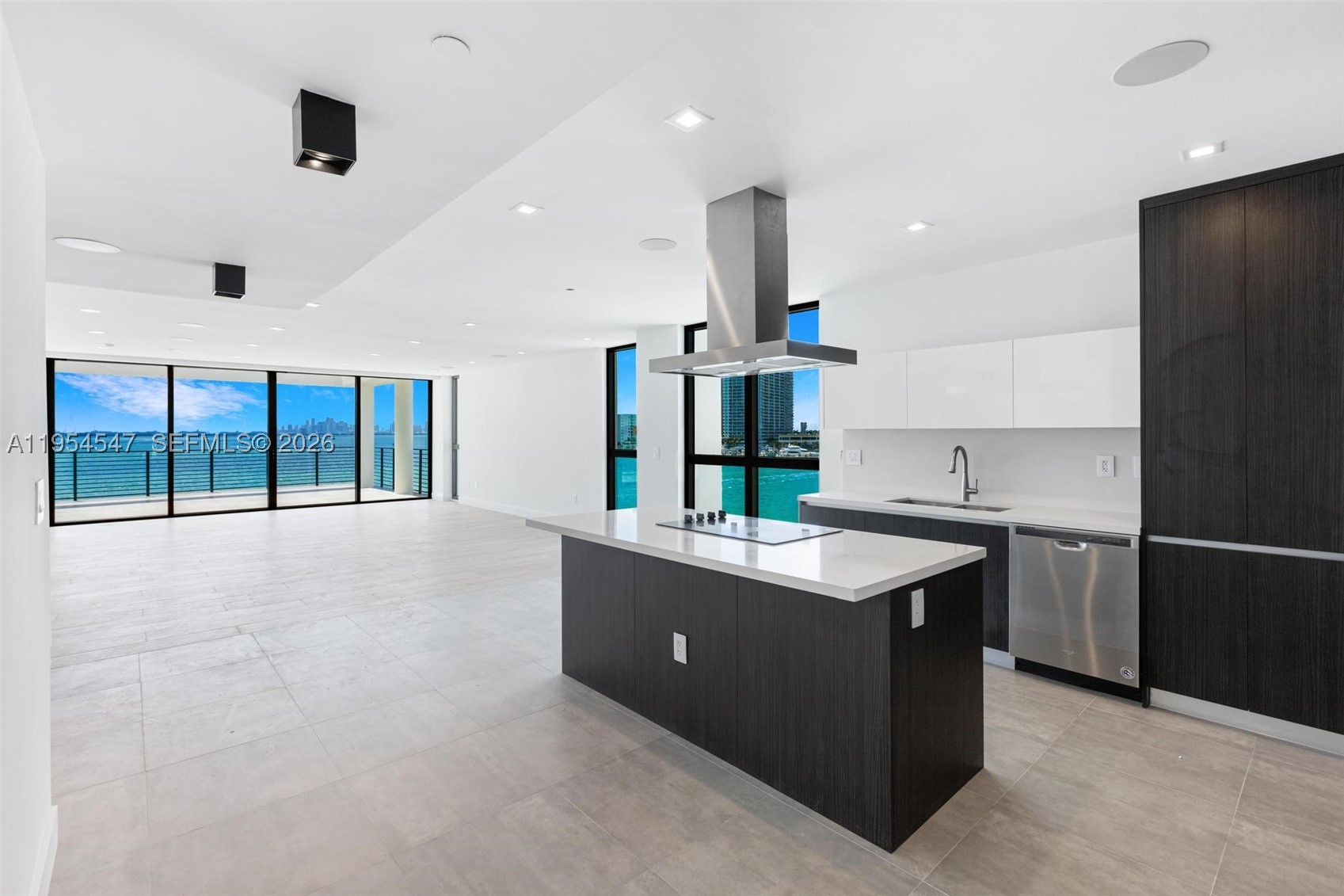 1930 Bay Dr Second Level Un #1, Miami Beach FL 33141