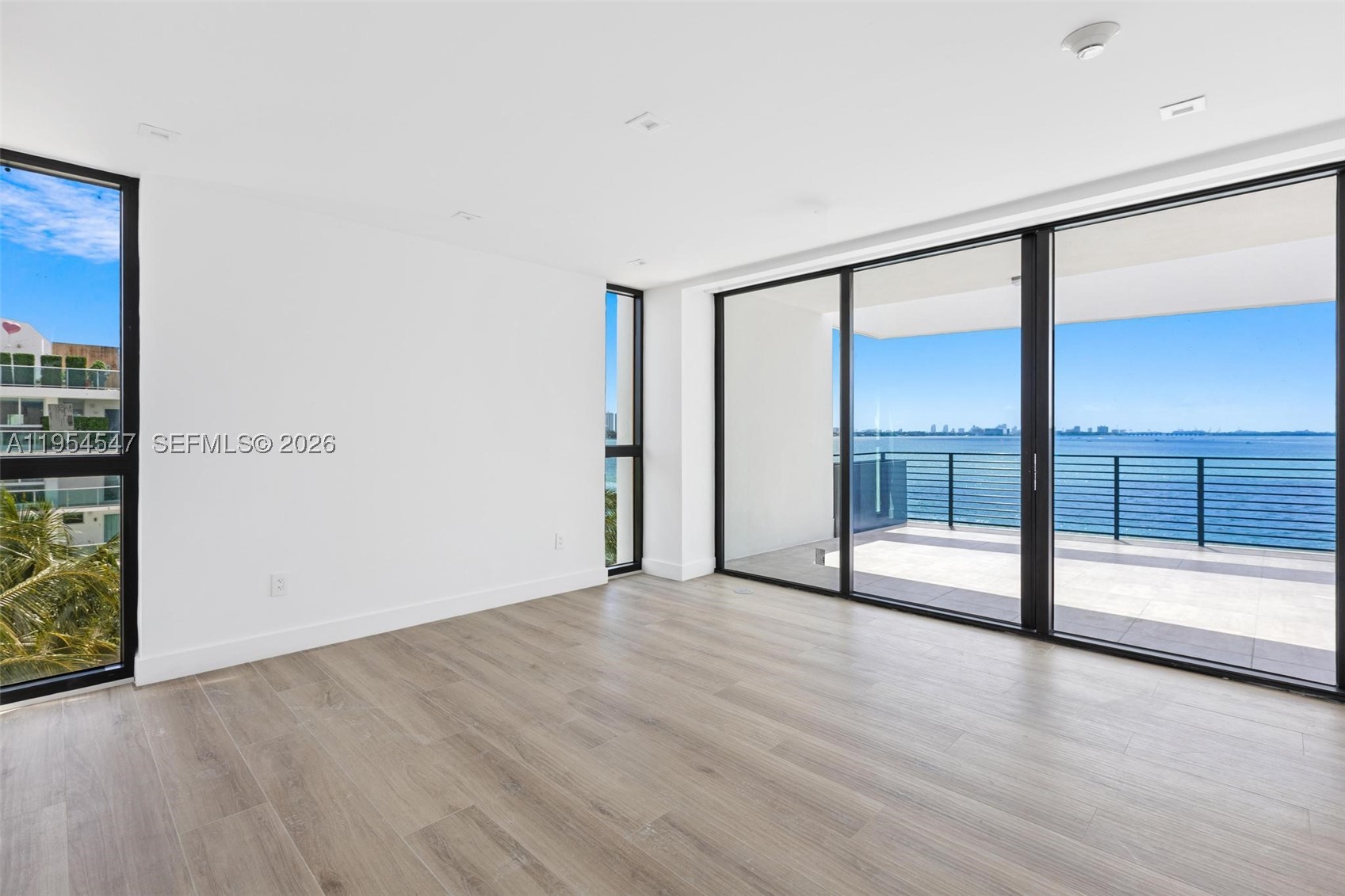 1930 Bay Dr Second Level Un #1, Miami Beach FL 33141