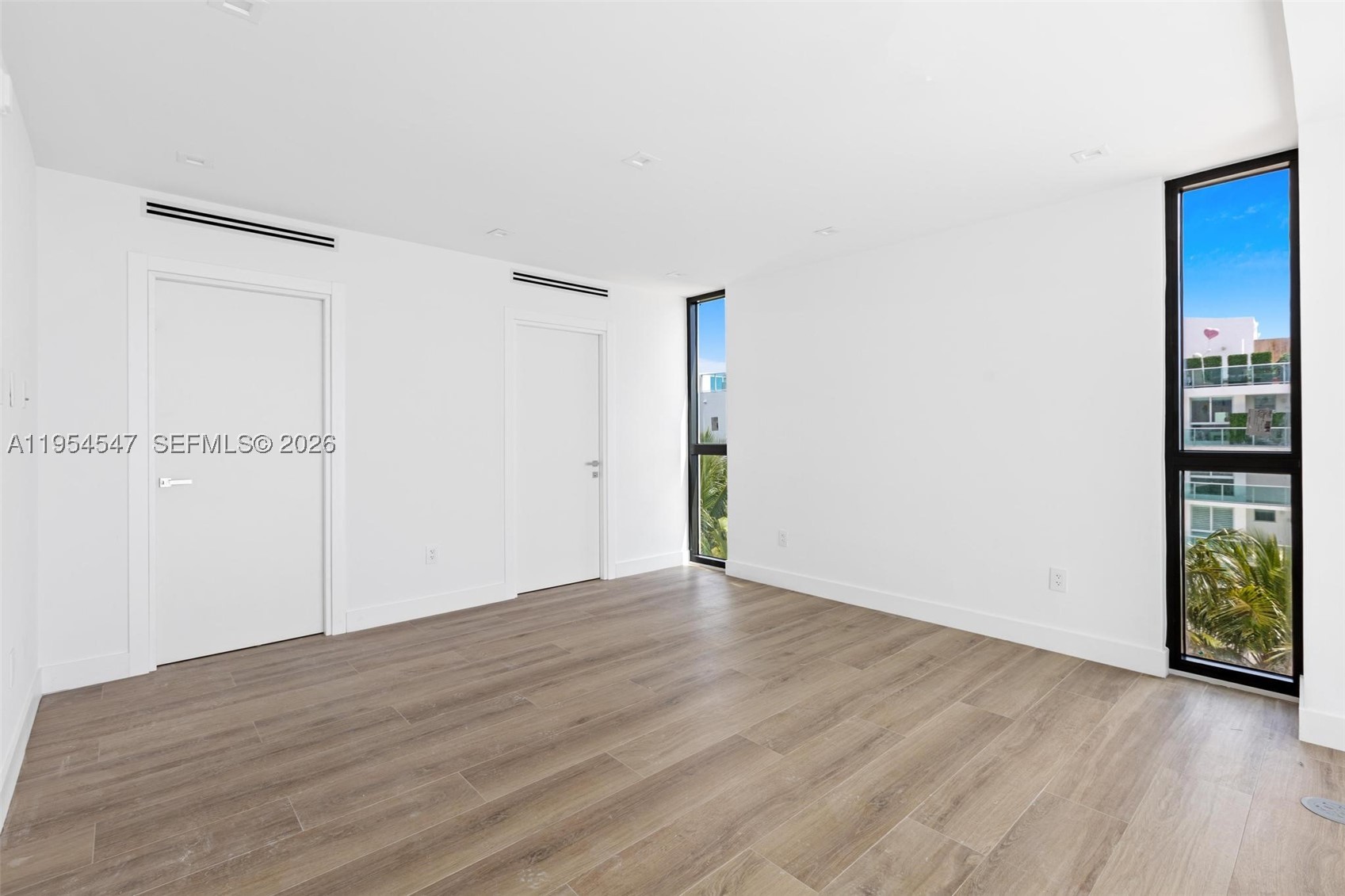 1930 Bay Dr Second Level Un #1, Miami Beach FL 33141