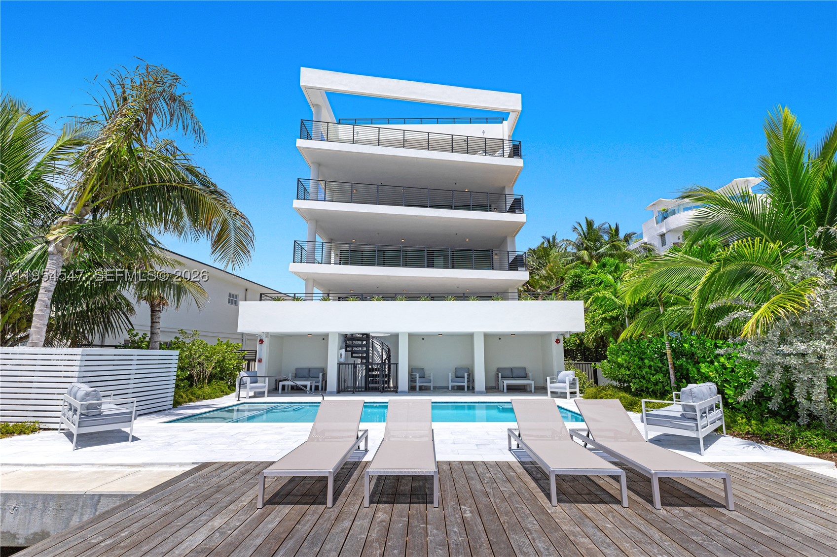 1930 Bay Dr Second Level Un #1, Miami Beach FL 33141