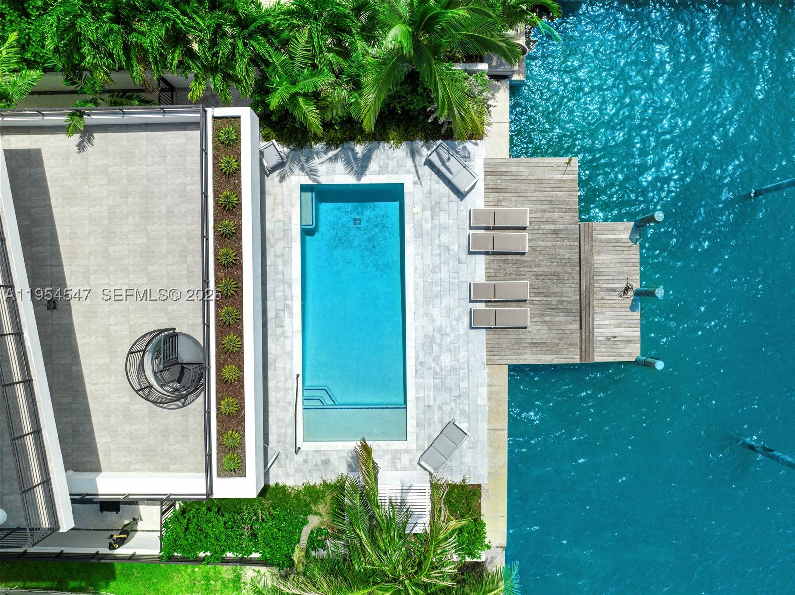 1930 Bay Dr Second Level Un #1, Miami Beach FL 33141