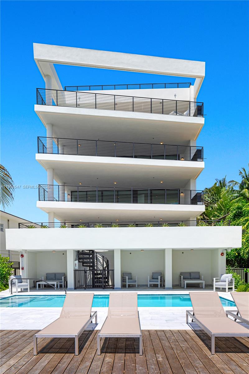 1930 Bay Dr Second Level Un #1, Miami Beach FL 33141